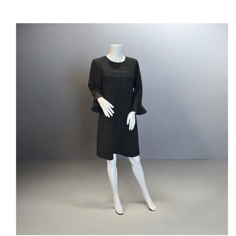 Ann Taylor Black Embrodered Lace Bib 3/4" Sleeve Knee Length Dress Sz 8